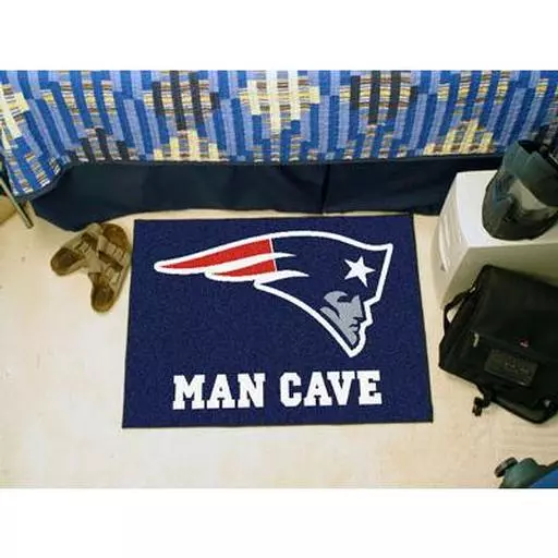 New England Patriots Man Cave Starter Rug 19"x30"