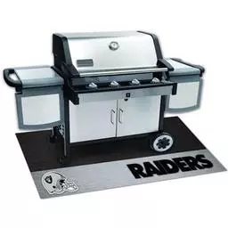 Click here to learn more about the Oakland Raiders Grill Mat 26"x42".