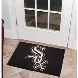Click here to learn more about the Chicago White Sox Starter Rug 20"x30".
