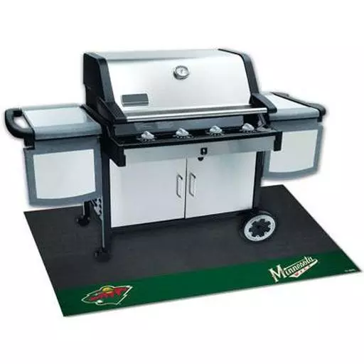 Minnesota Wild Grill Mat 26"x42"